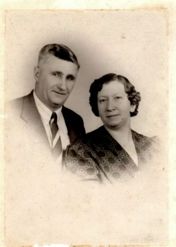 Harry Clement Hendrick & wife
Charlotte Mae Mosey
