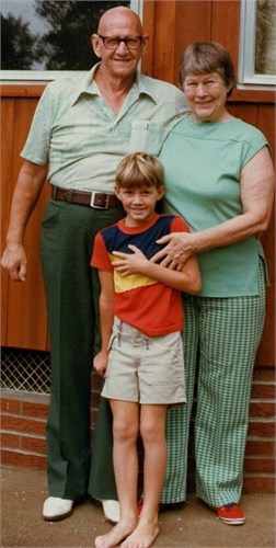 William Arnold Edwards 1915-2000
wife Naomi Vickery